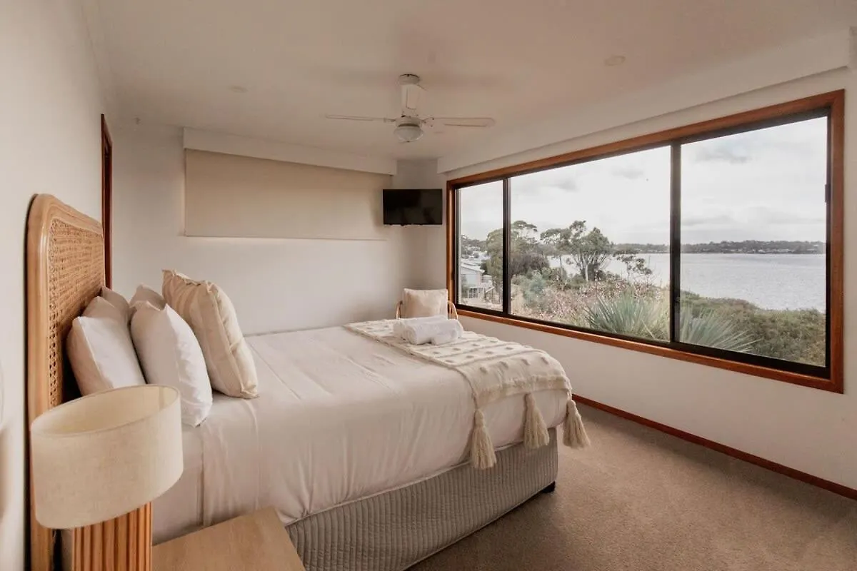 Seagrass Coastal Retreat With Direct Beach Access Lewisham Дом отдыха