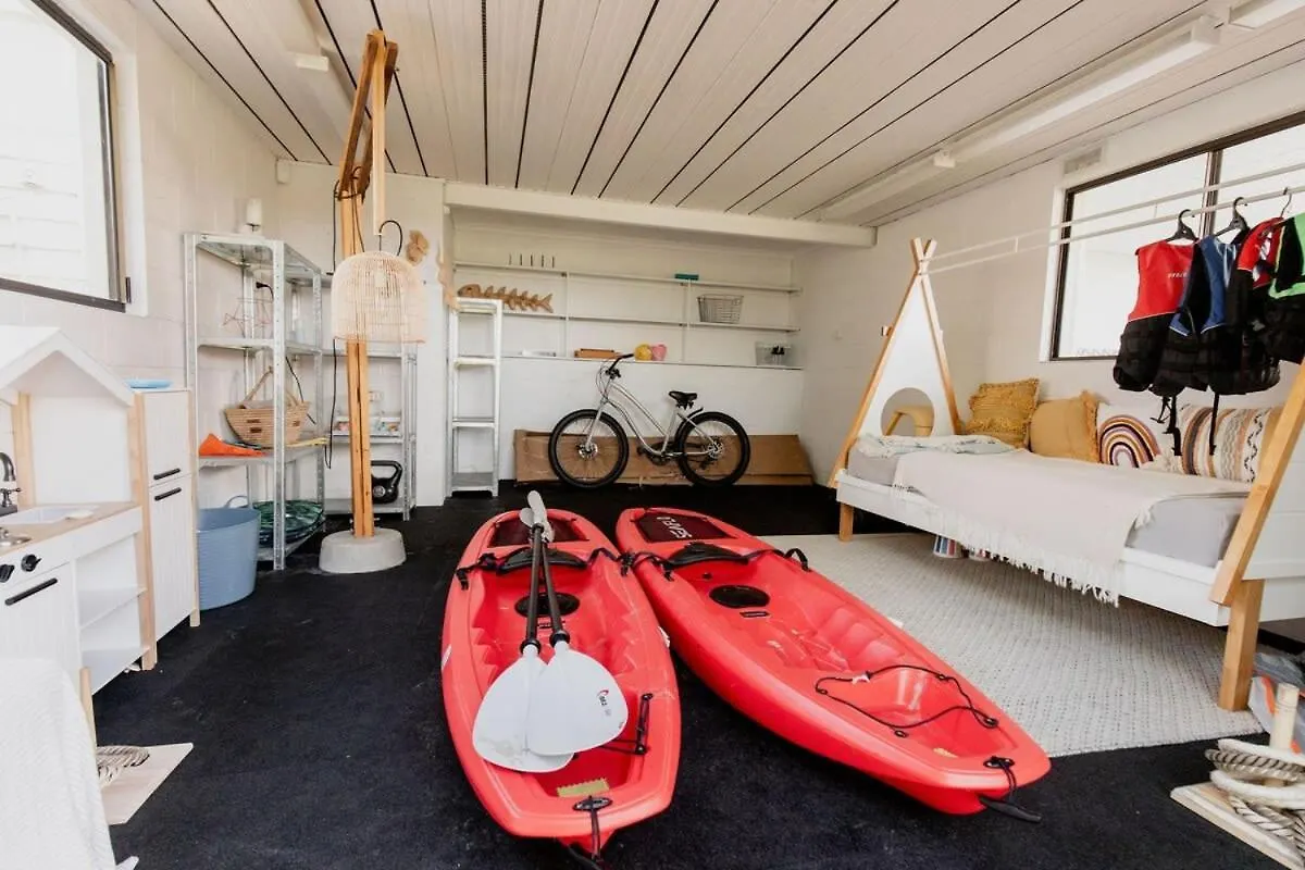 Seagrass Coastal Retreat With Direct Beach Access Lewisham 0*,